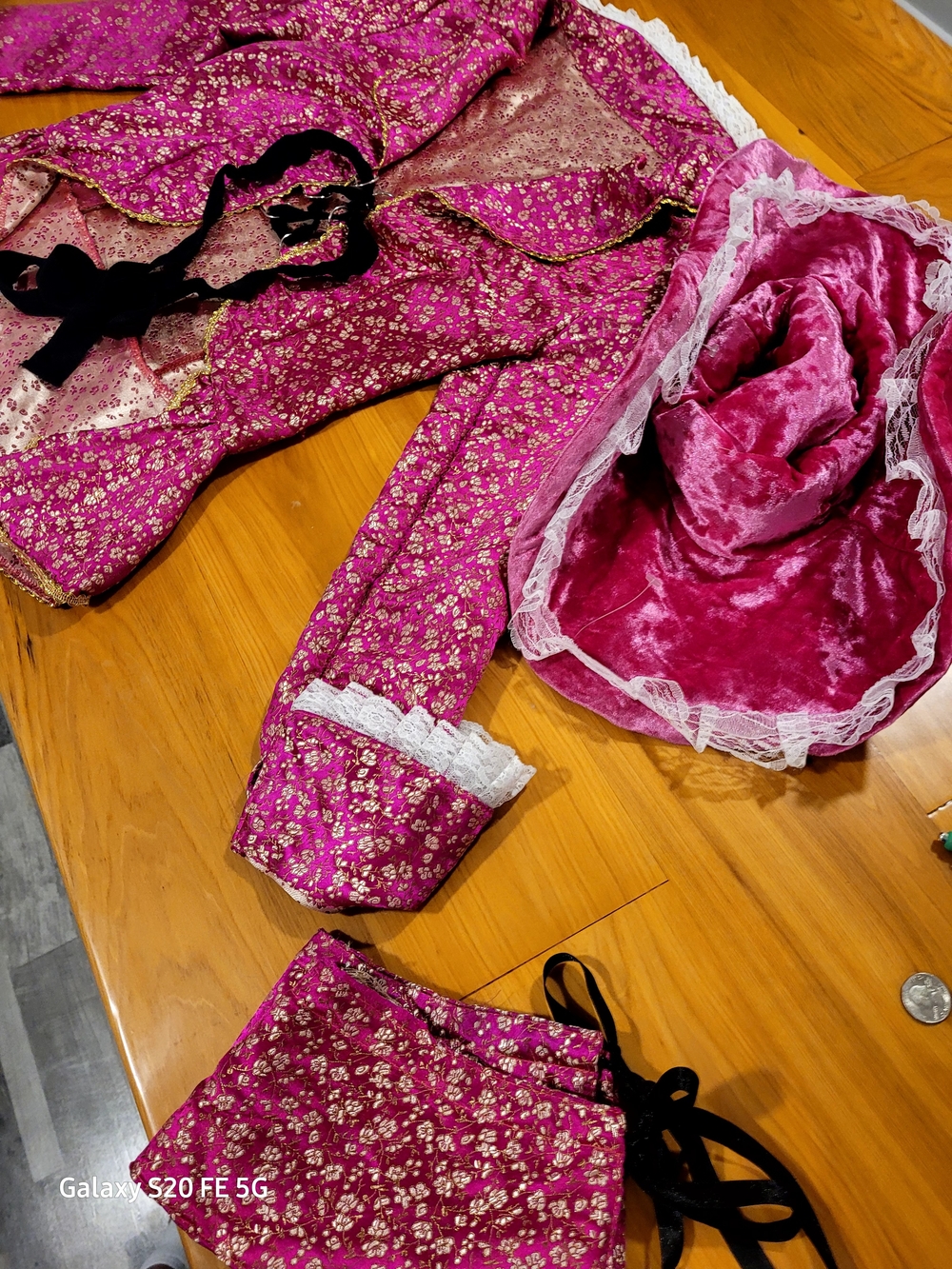 Adult Pink Pirate Halloween Costume